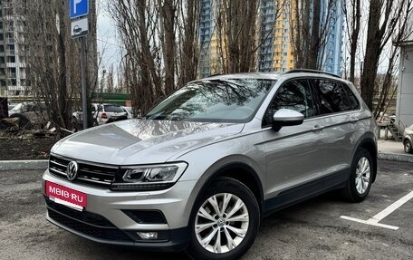 Volkswagen Tiguan II, 2020 год, 2 610 000 рублей, 2 фотография