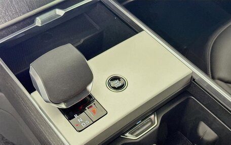 Land Rover Range Rover IV рестайлинг, 2025 год, 21 950 000 рублей, 19 фотография