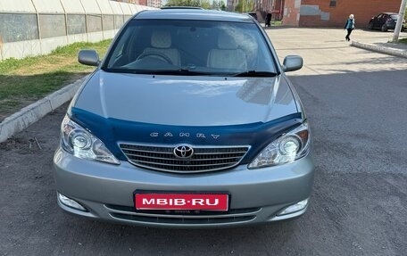 Toyota Camry V40, 2002 год, 700 000 рублей, 1 фотография