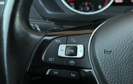 Volkswagen Tiguan II, 2018 год, 2 399 000 рублей, 13 фотография