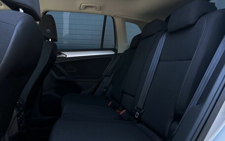 Volkswagen Tiguan II, 2018 год, 2 399 000 рублей, 22 фотография
