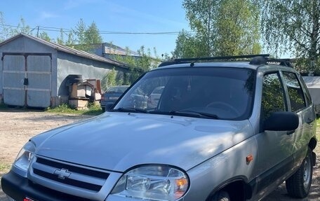 Chevrolet Niva I рестайлинг, 2008 год, 420 000 рублей, 2 фотография