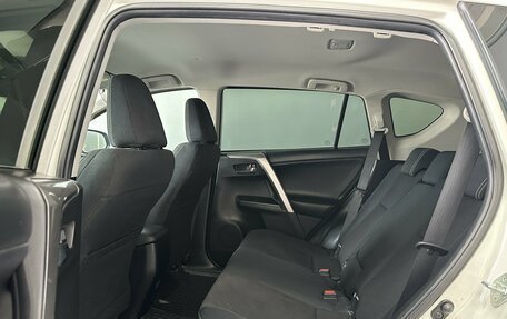 Toyota RAV4, 2016 год, 2 340 000 рублей, 14 фотография