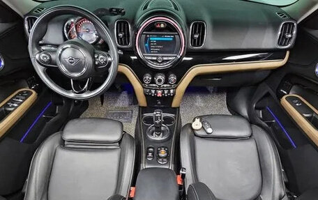 MINI Countryman II (F60), 2021 год, 1 830 000 рублей, 6 фотография