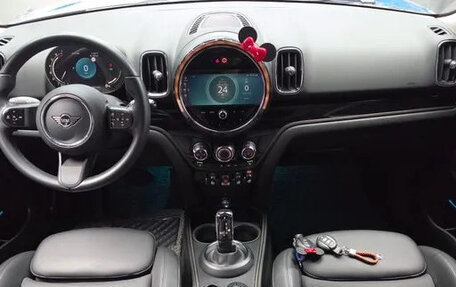 MINI Countryman II (F60), 2021 год, 1 750 000 рублей, 9 фотография
