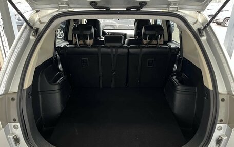 Mitsubishi Outlander III рестайлинг 3, 2014 год, 1 499 000 рублей, 12 фотография