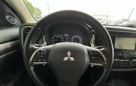 Mitsubishi Outlander III рестайлинг 3, 2014 год, 1 499 000 рублей, 21 фотография