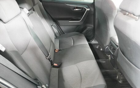 Toyota RAV4, 2020 год, 3 012 000 рублей, 9 фотография