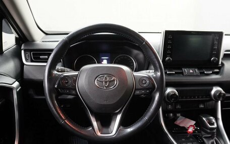 Toyota RAV4, 2020 год, 3 012 000 рублей, 12 фотография