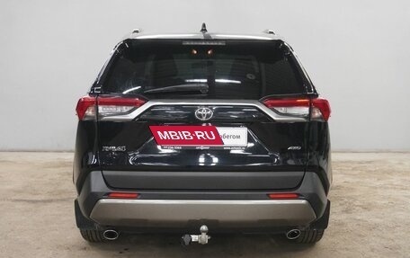 Toyota RAV4, 2020 год, 3 012 000 рублей, 6 фотография