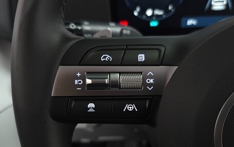 Hyundai Kona, 2025 год, 3 650 000 рублей, 15 фотография
