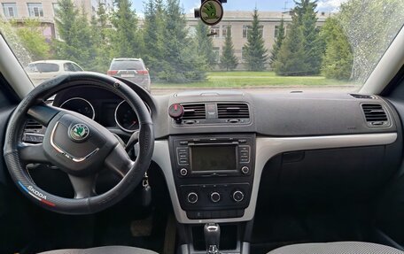 Skoda Yeti I рестайлинг, 2013 год, 1 040 000 рублей, 26 фотография