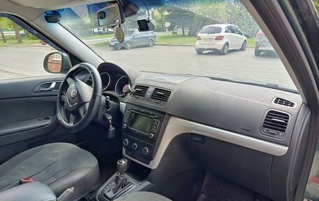 Skoda Yeti I рестайлинг, 2013 год, 1 040 000 рублей, 30 фотография