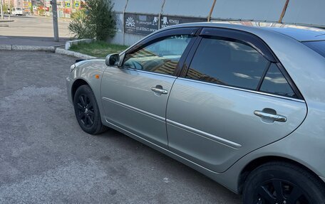 Toyota Camry V40, 2002 год, 700 000 рублей, 3 фотография