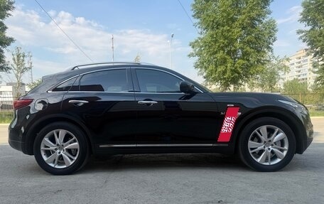 Infiniti QX70, 2016 год, 2 450 000 рублей, 3 фотография