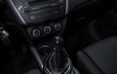Mitsubishi ASX I рестайлинг, 2013 год, 895 000 рублей, 13 фотография