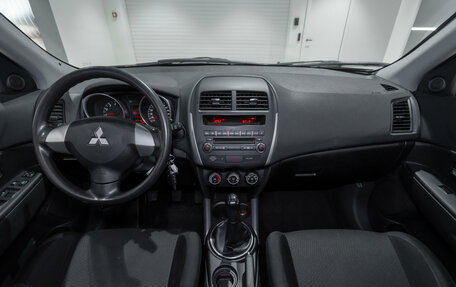 Mitsubishi ASX I рестайлинг, 2013 год, 895 000 рублей, 8 фотография