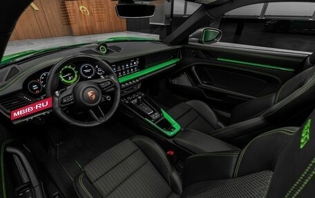 Porsche 911, 2024 год, 19 380 000 рублей, 17 фотография