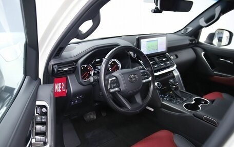 Toyota Land Cruiser, 2021 год, 12 200 000 рублей, 9 фотография