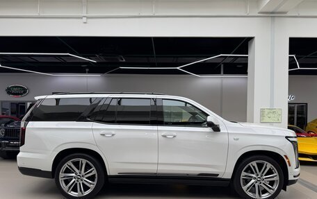 Cadillac Escalade V, 2024 год, 16 990 000 рублей, 8 фотография