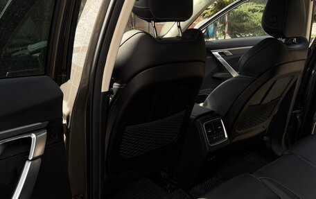 Geely Atlas, 2023 год, 2 400 000 рублей, 8 фотография