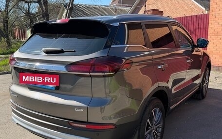 Geely Atlas, 2023 год, 2 400 000 рублей, 2 фотография