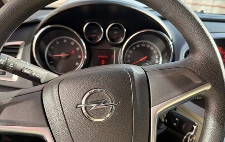 Opel Astra J, 2011 год, 620 000 рублей, 15 фотография
