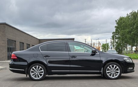 Volkswagen Passat B7, 2011 год, 1 420 000 рублей, 2 фотография