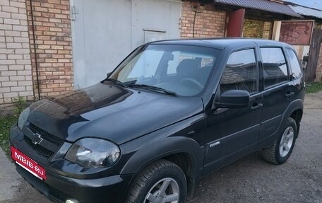 Chevrolet Niva I рестайлинг, 2011 год, 550 000 рублей, 6 фотография