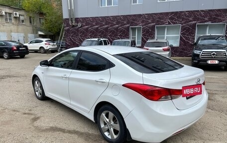 Hyundai Elantra V, 2012 год, 1 090 000 рублей, 12 фотография