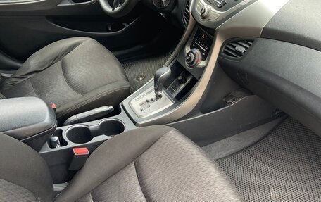 Hyundai Elantra V, 2012 год, 1 090 000 рублей, 29 фотография