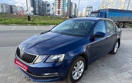 Skoda Octavia, 2017 год, 1 490 000 рублей, 2 фотография