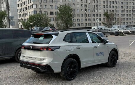 Volkswagen Tiguan, 2026 год, 4 350 000 рублей, 6 фотография