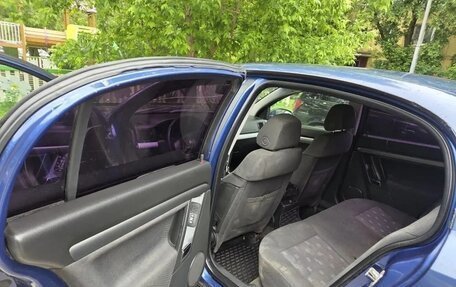 Opel Vectra C рестайлинг, 2002 год, 215 000 рублей, 12 фотография