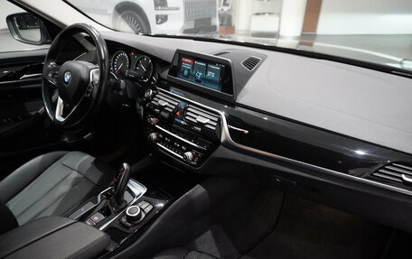 BMW 5 серия, 2018 год, 3 395 000 рублей, 18 фотография