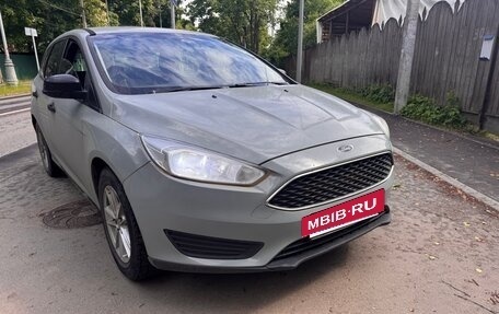 Ford Focus III, 2015 год, 690 000 рублей, 2 фотография