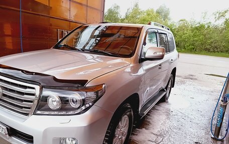 Toyota Land Cruiser 200, 2008 год, 2 600 000 рублей, 3 фотография