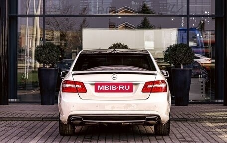 Mercedes-Benz E-Класс, 2012 год, 5 фотография
