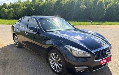 Infiniti Q70 I, 2015 год, 1 950 000 рублей, 2 фотография