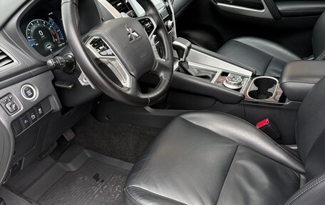 Mitsubishi Montero Sport, 2022 год, 3 830 000 рублей, 31 фотография