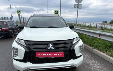 Mitsubishi Montero Sport, 2022 год, 3 830 000 рублей, 17 фотография