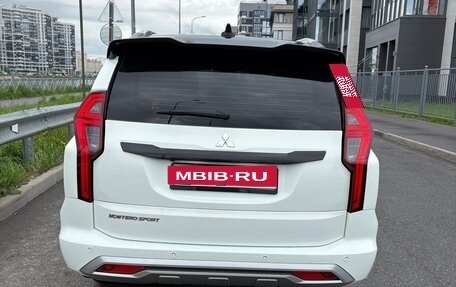 Mitsubishi Montero Sport, 2022 год, 3 830 000 рублей, 21 фотография