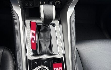 Mitsubishi Montero Sport, 2022 год, 3 830 000 рублей, 28 фотография