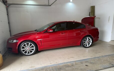Jaguar XF I рестайлинг, 2013 год, 2 300 000 рублей, 4 фотография