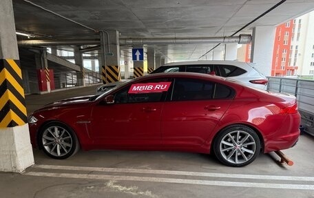 Jaguar XF I рестайлинг, 2013 год, 2 300 000 рублей, 10 фотография