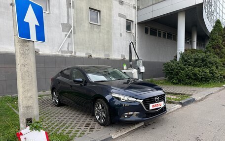 Mazda 3, 2018 год, 1 930 000 рублей, 2 фотография