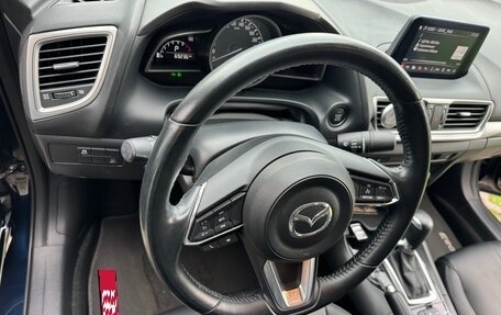 Mazda 3, 2018 год, 1 930 000 рублей, 12 фотография