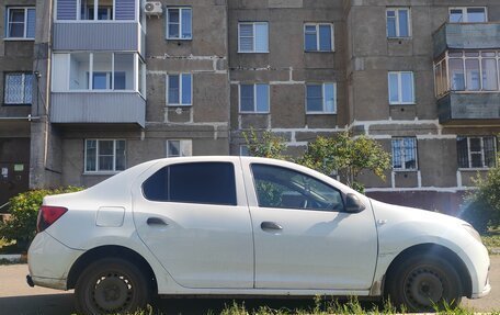 Renault Logan II, 2019 год, 400 000 рублей, 7 фотография