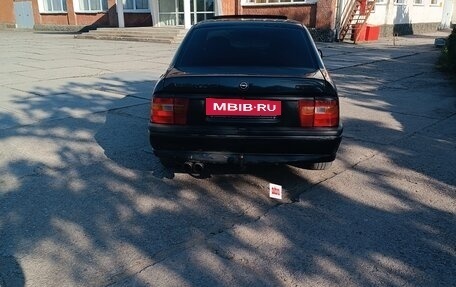 Opel Vectra A, 1994 год, 300 000 рублей, 5 фотография