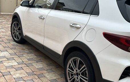 KIA Rio IV, 2021 год, 1 850 000 рублей, 2 фотография